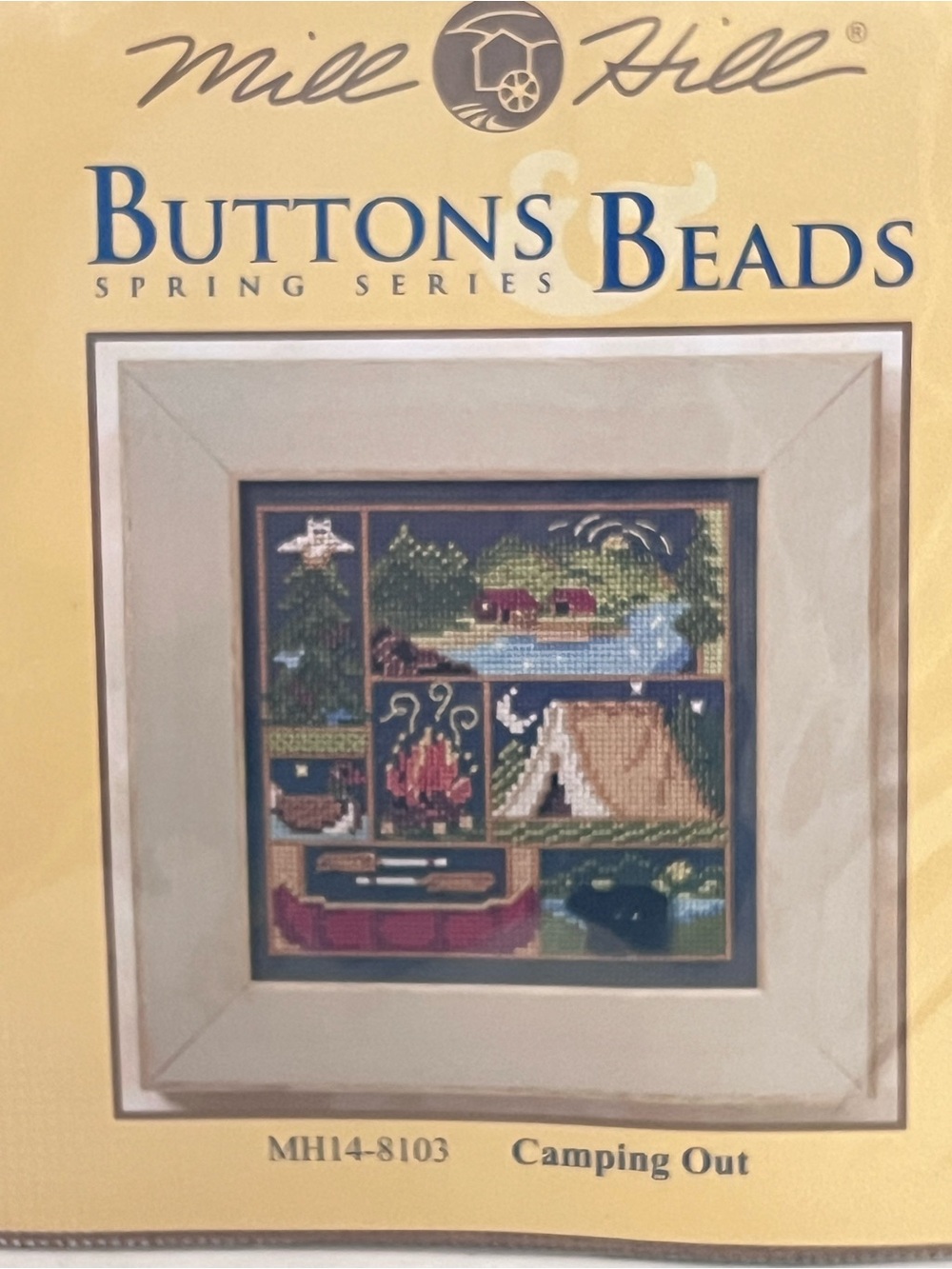Mill Hill ~Camping Out~ Spring Series MH14-8103 Button Beads Ceramic Bear Sealed